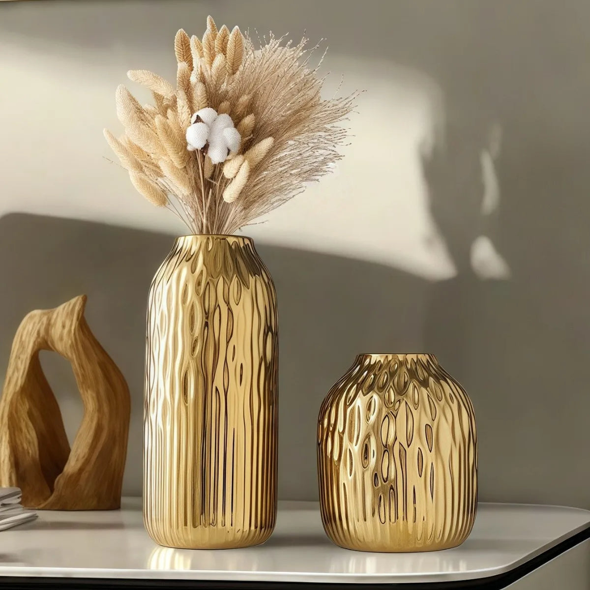 Vaso de Cerâmica Ondulado Cilíndrico Luxo