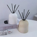Difusor de Aromas Cerâmico: Design Minimalista com Varetas de Fibra