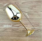 Taça de vidro dourado